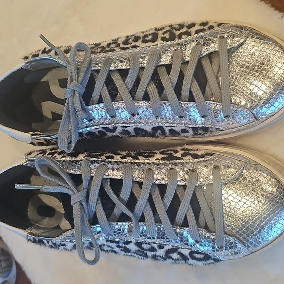 P448 John Animal Print Sneaker - Picture 1 of 7